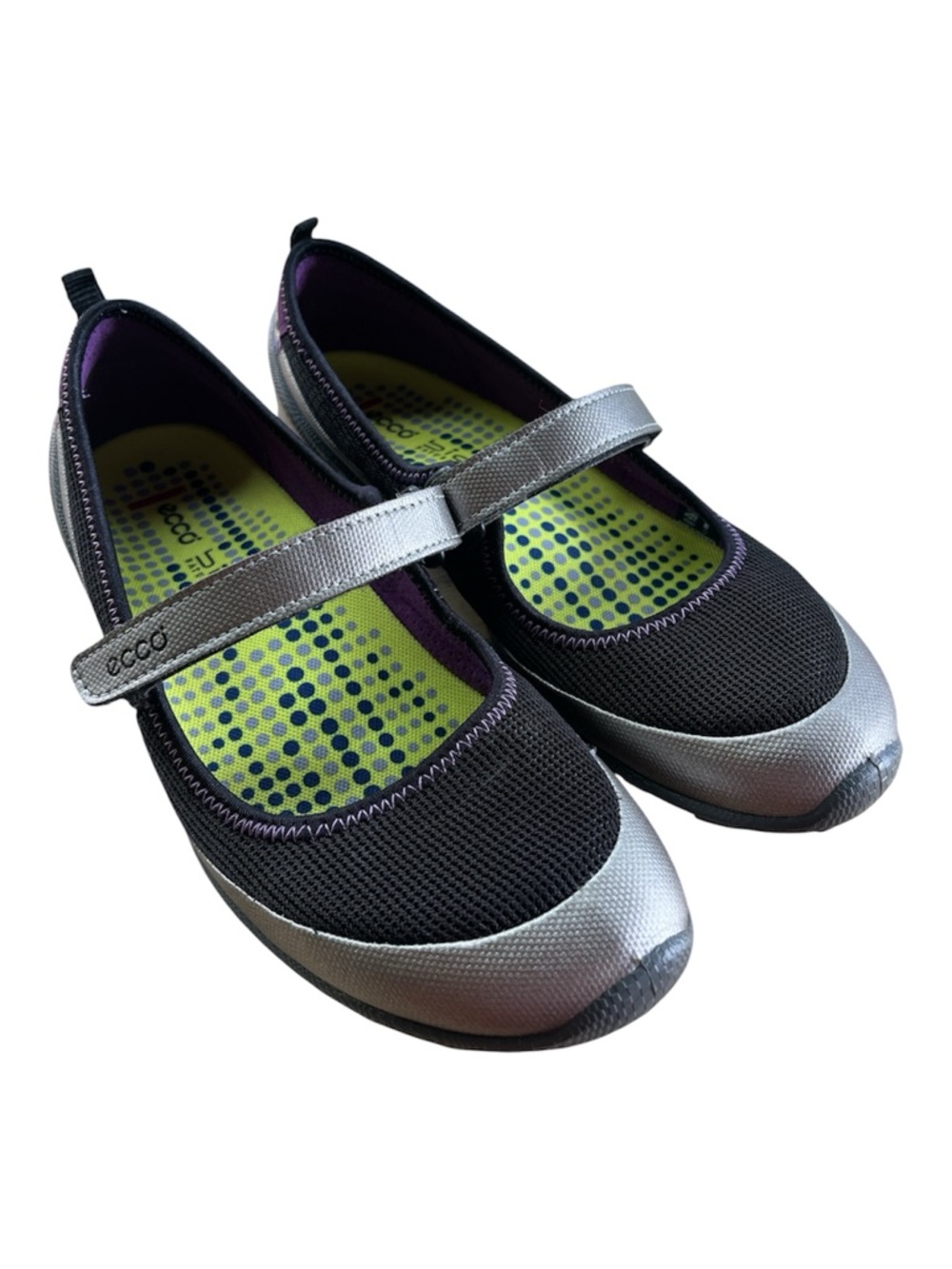 Ecco Black and Silver Mary Jane Athletic Flats bio Natural Motion